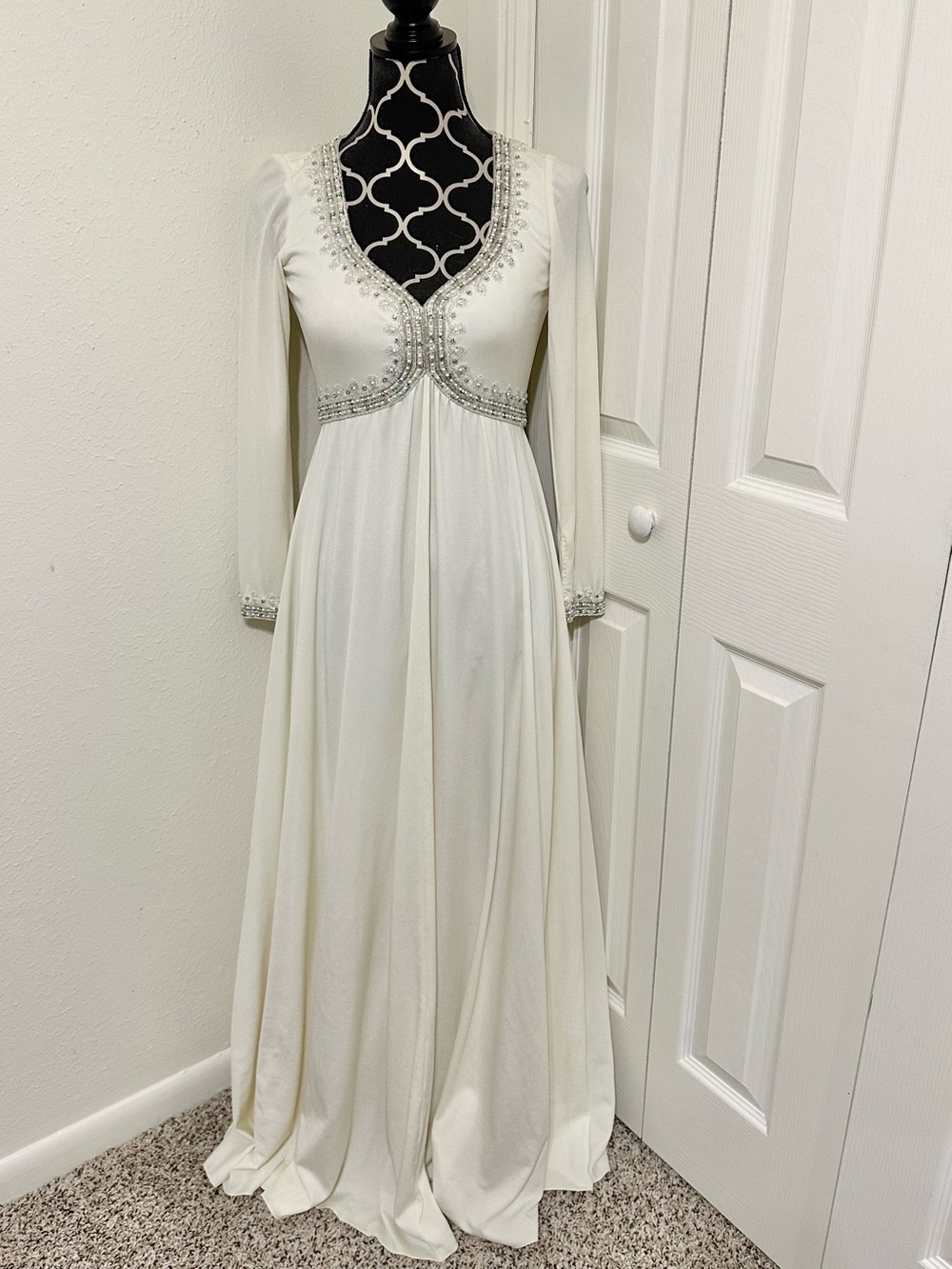 Victoria Royal LTD Floor Length Hand Beaded Formal Gown Vintage 60s